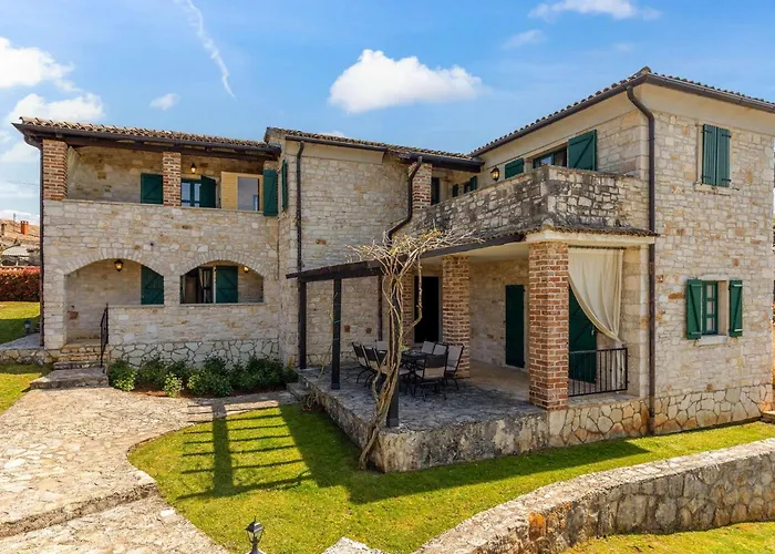 Adea Vikendica Jakici