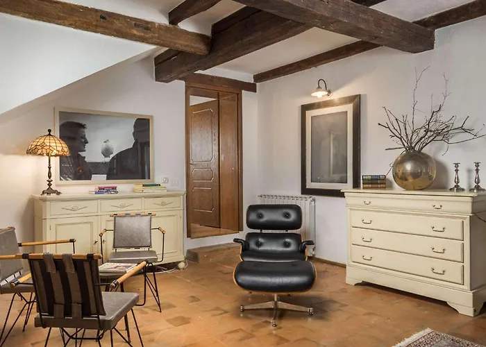 Vikendica Adea Jakici